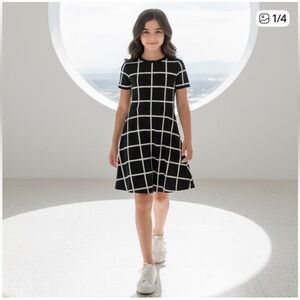 My Michelle Girls Short Sleeve Fit & Flare Black &  White  Knit  Dress  Size M